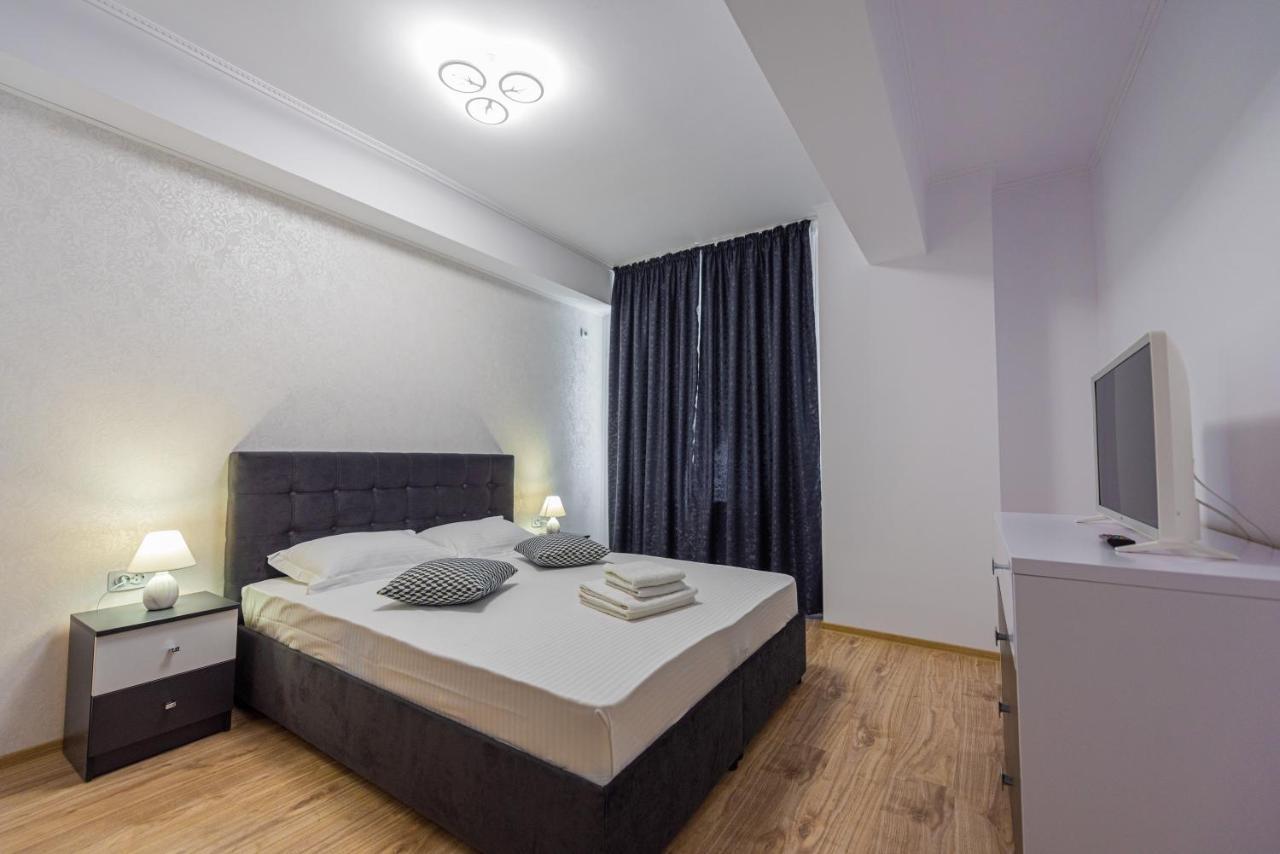 Moonlight Sky Mamaia Apartment Exteriör bild